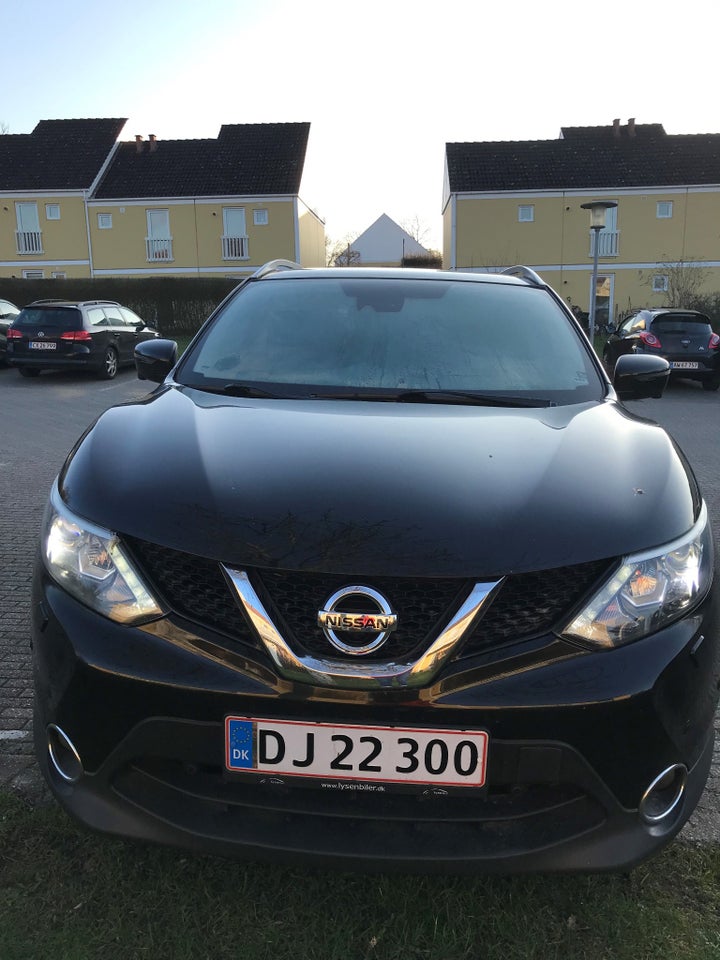 Nissan Qashqai 1,5 dCi 110 Tekna 5d