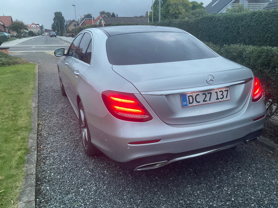 Mercedes E300 de 2,0 AMG Line aut. 4d