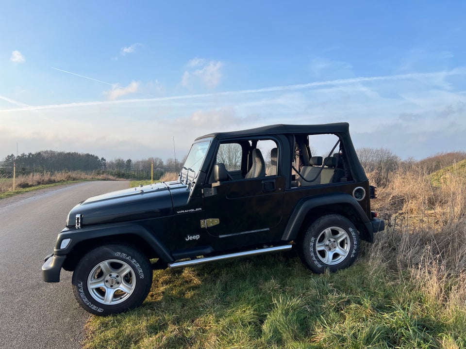 Jeep Wrangler 4,0 4x4 3d