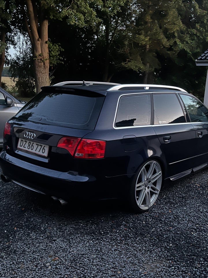 Audi S4 4,2 V8 Avant quattro 5d