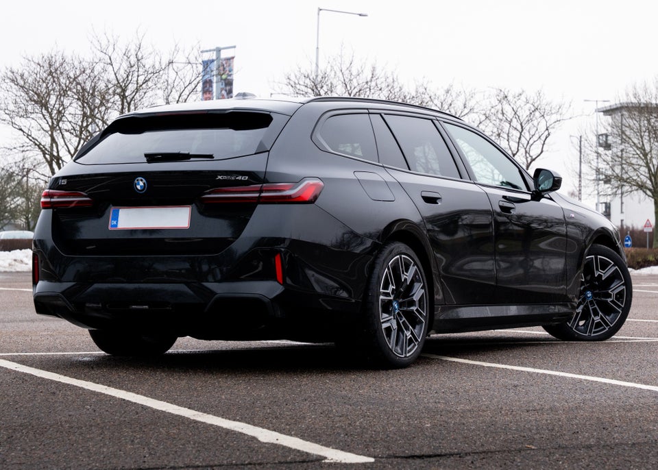 BMW i5 xDrive40 Touring M-Sport 5d