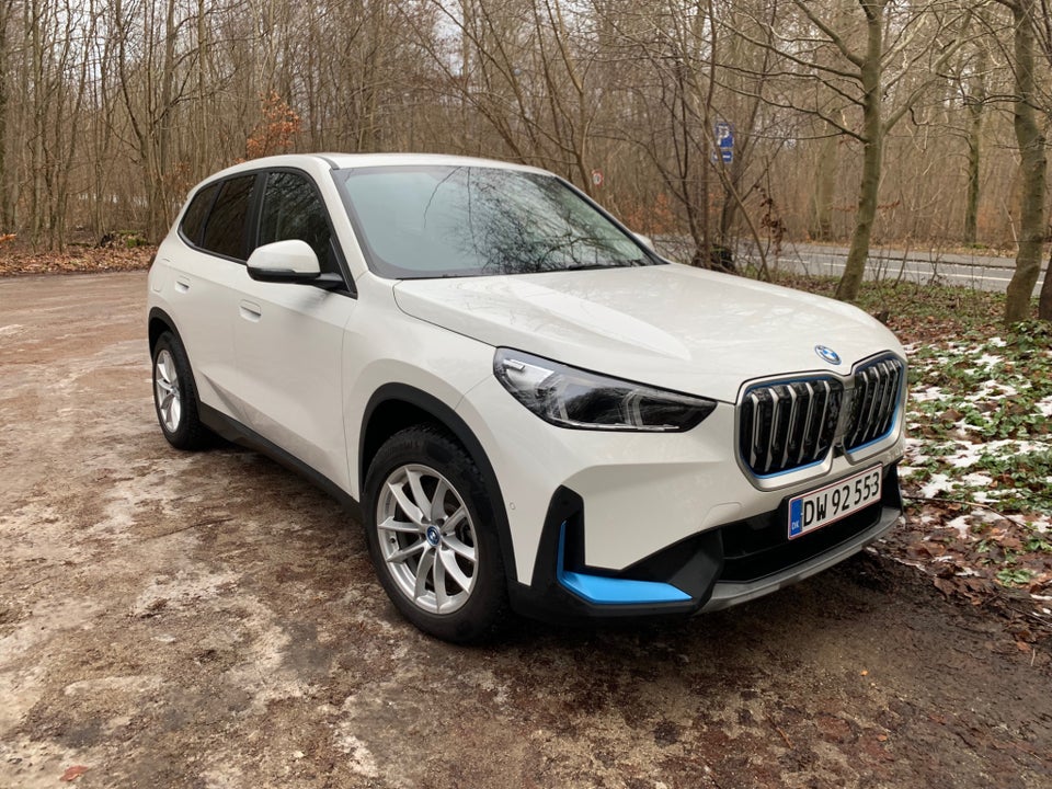 BMW iX1 xDrive30 5d