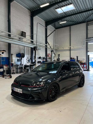 VW Golf VII 2,0 GTi Clubsport DSG 5d