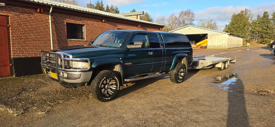 Dodge RAM 2500 5,9 TD 4x4 Sport Ex.Kab Cummins 4d