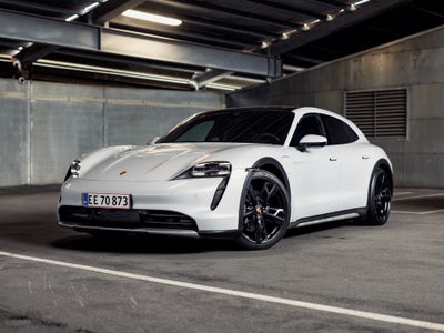 Porsche Taycan 4  Performance+ Cross Turismo 5d