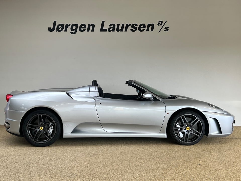 Ferrari F430 4,3 Spider F1 2d