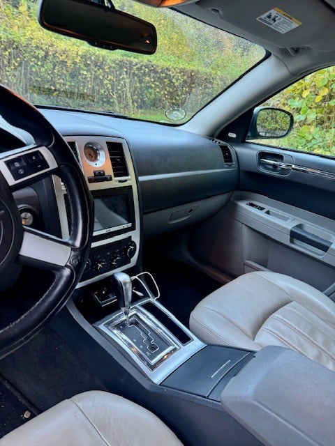 Chrysler 300C 3,0 CRD Touring aut. 5d