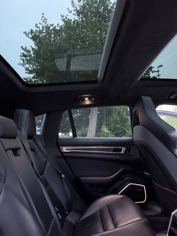 Porsche Panamera GTS 4,0 Sport Turismo PDK 5d