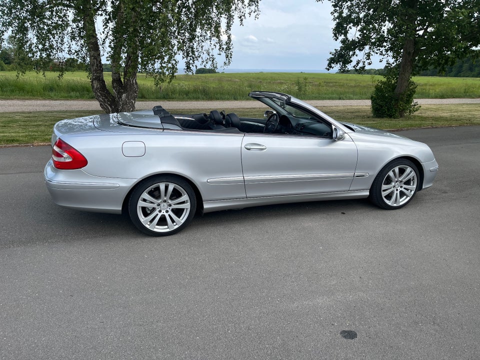 Mercedes CLK320 3,2 Avantgarde aut. 2d