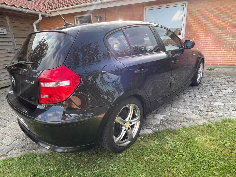 BMW 120d 2,0  5d