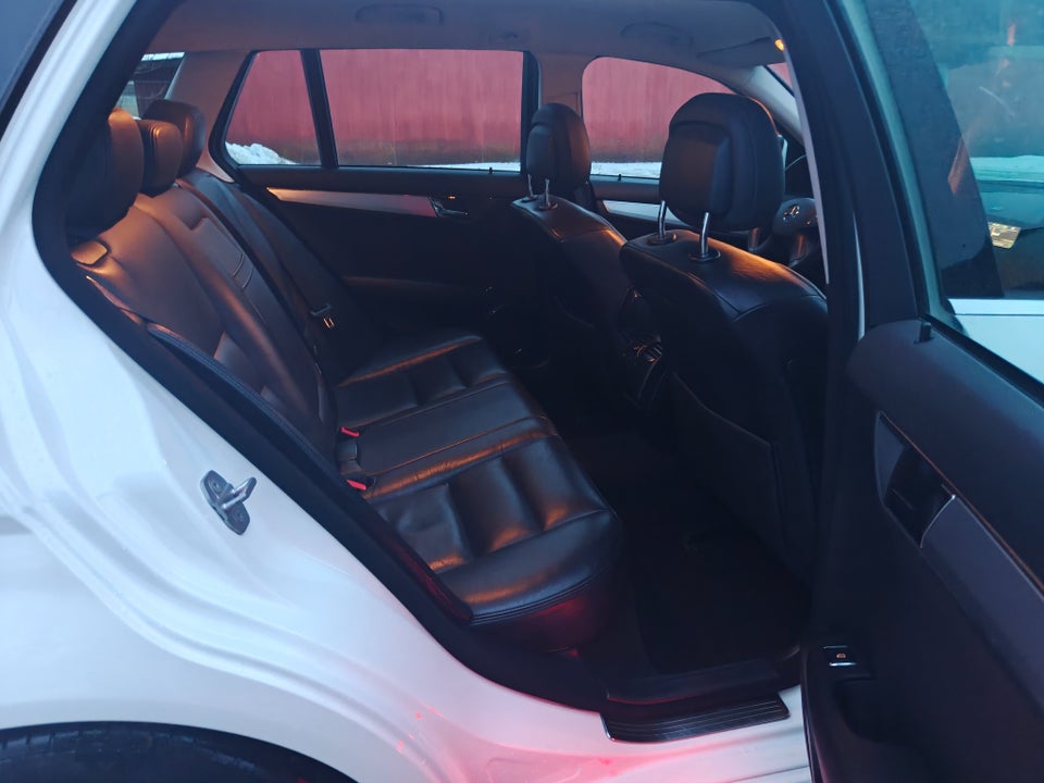 Mercedes C200 1,8 Kompressor Elegance stc. 5d