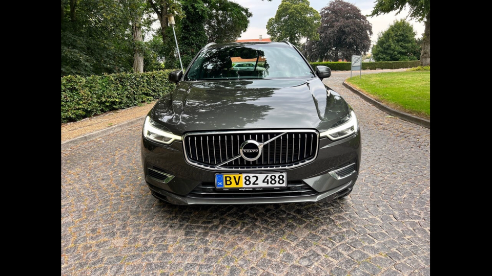 Volvo XC60 2,0 T8 407 R-Design aut. AWD Van 5d