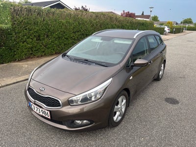 Kia Ceed 1,6 CRDi 128 Active SW 5d