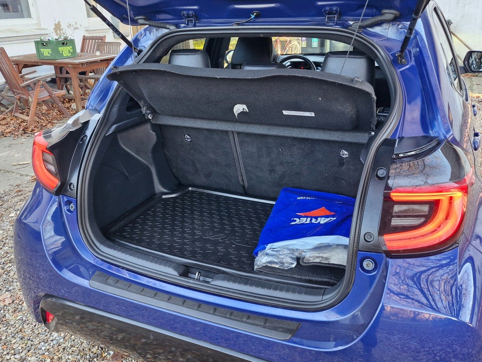 Toyota Yaris 1,5 Hybrid H3 Smart Design e-CVT 5d