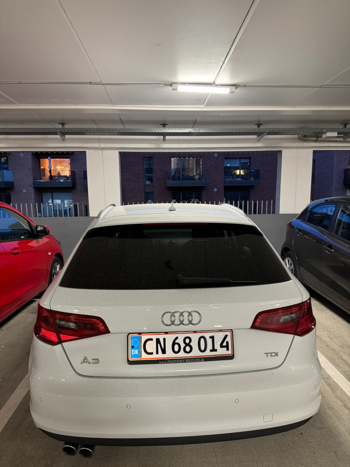 Audi A3 2,0 TDi 150 Ambition Sportback S-tr. 5d