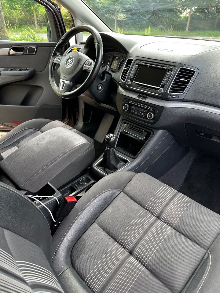 VW Sharan 2,0 TDi 140 Match BMT 5d