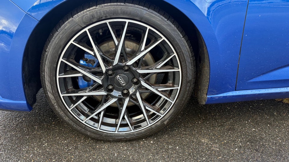 Renault Megane IV 1,6 TCe 205 GT EDC 5d