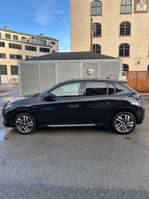 Peugeot 208 1,2 PureTech 100 Allure 5d