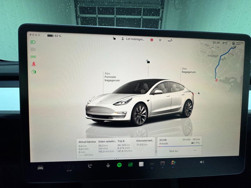 Tesla Model 3 RWD 4d