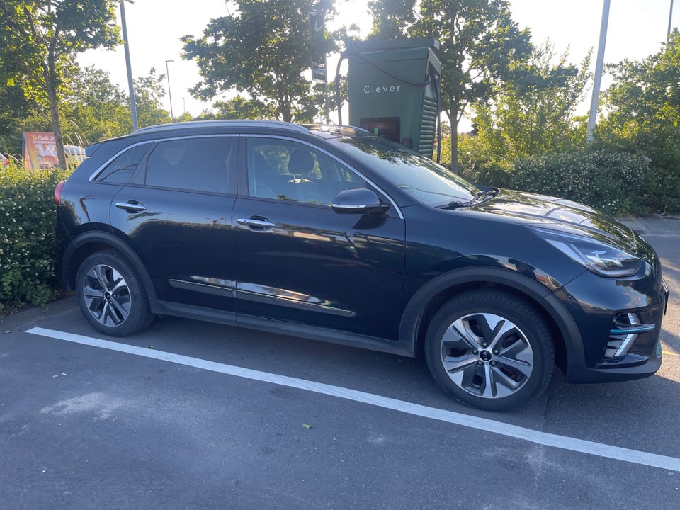 Kia e-Niro 64 Advance 5d