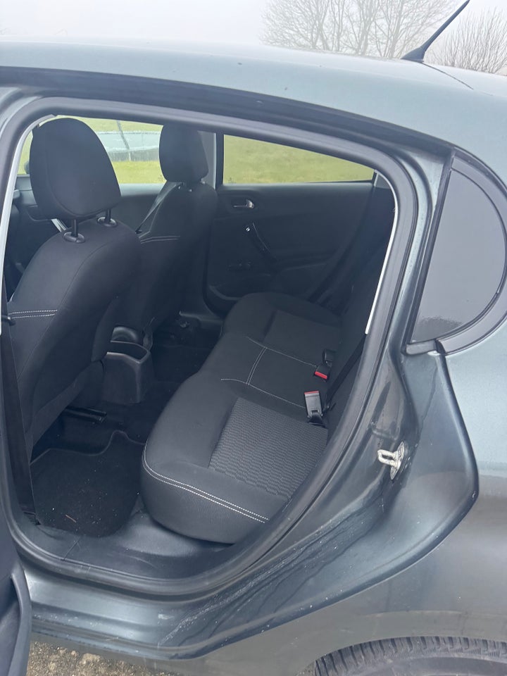 Peugeot 208 1,6 BlueHDi 75 Active 5d