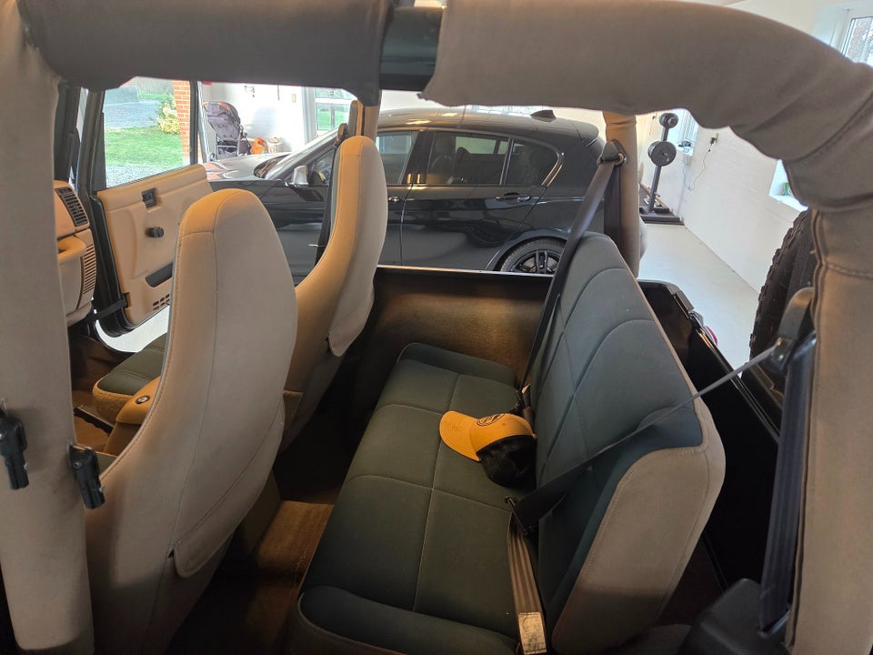 Jeep Wrangler 4,0 Sport 3d