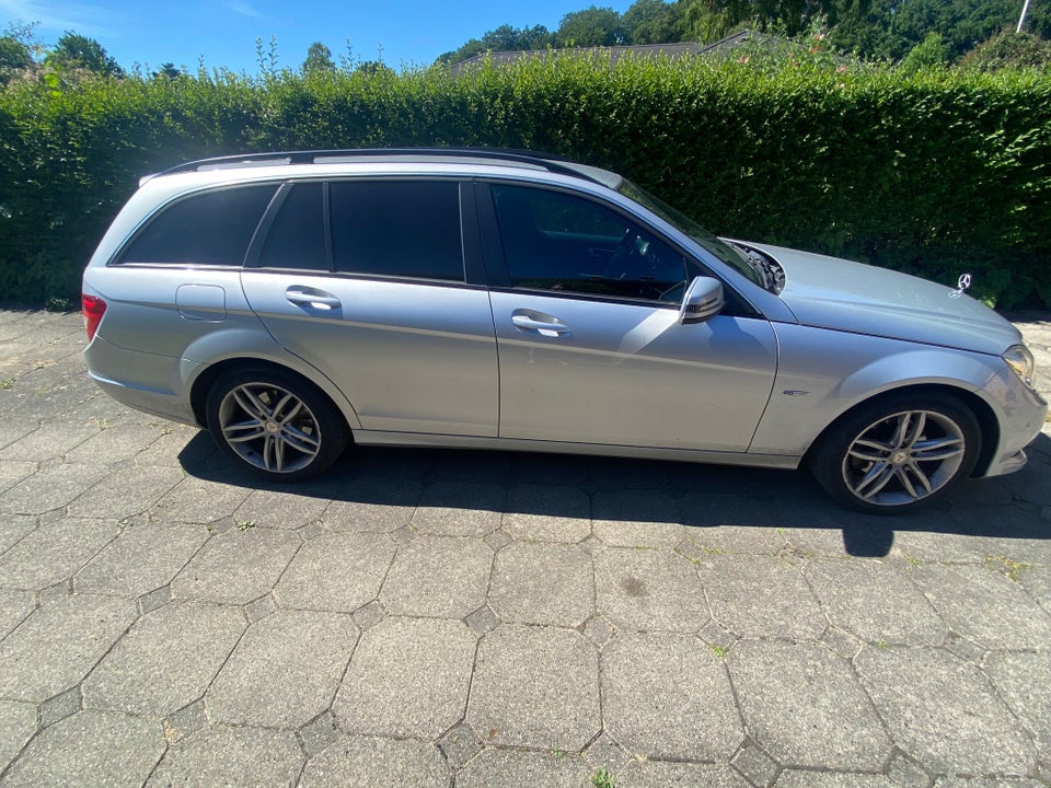 Mercedes C220 2,2 CDi stc. aut. BE 5d