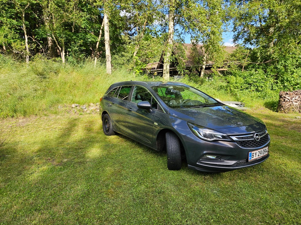 Opel Astra 1,6 CDTi 110 Sports Tourer 5d