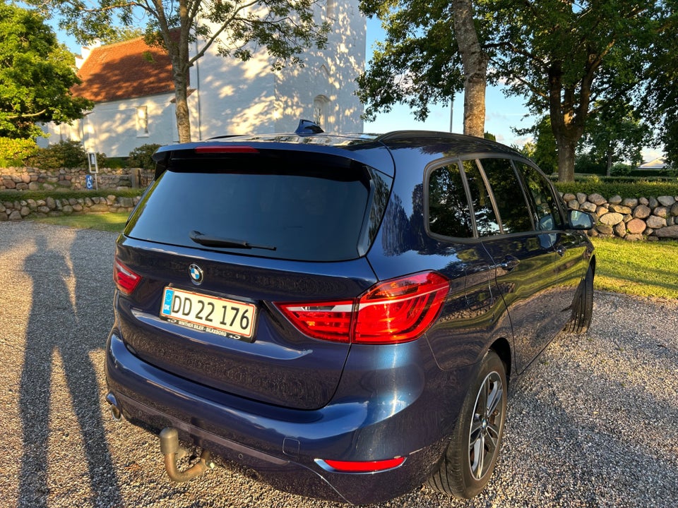BMW 216i 1,5 Gran Tourer Sport Line 7prs 5d