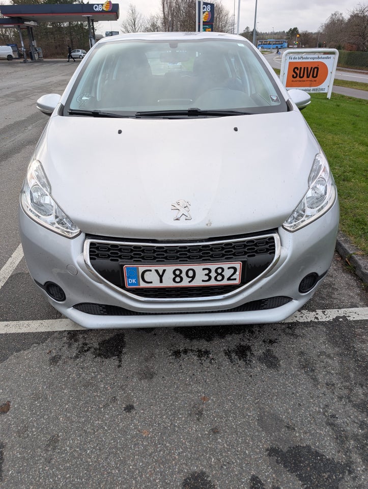 Peugeot 208 1,2 VTi Active 5d