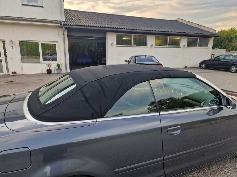 Audi A4 1,8 T 163 Cabriolet 2d