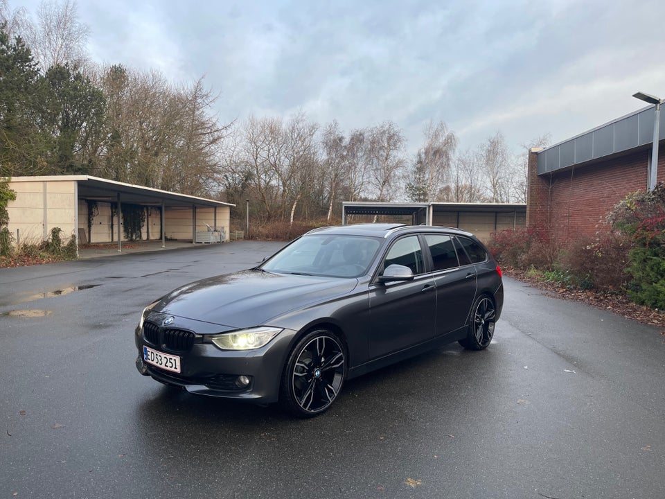 BMW 318d 2,0 Touring aut. 5d