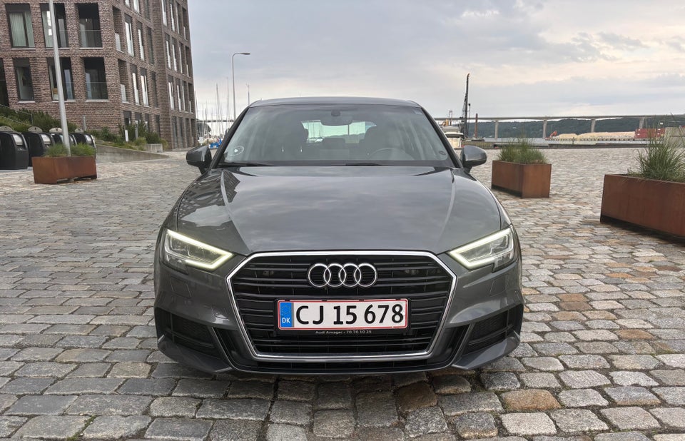 Audi A3 40 TFSi Sport Limited Sportback S-tr. 5d