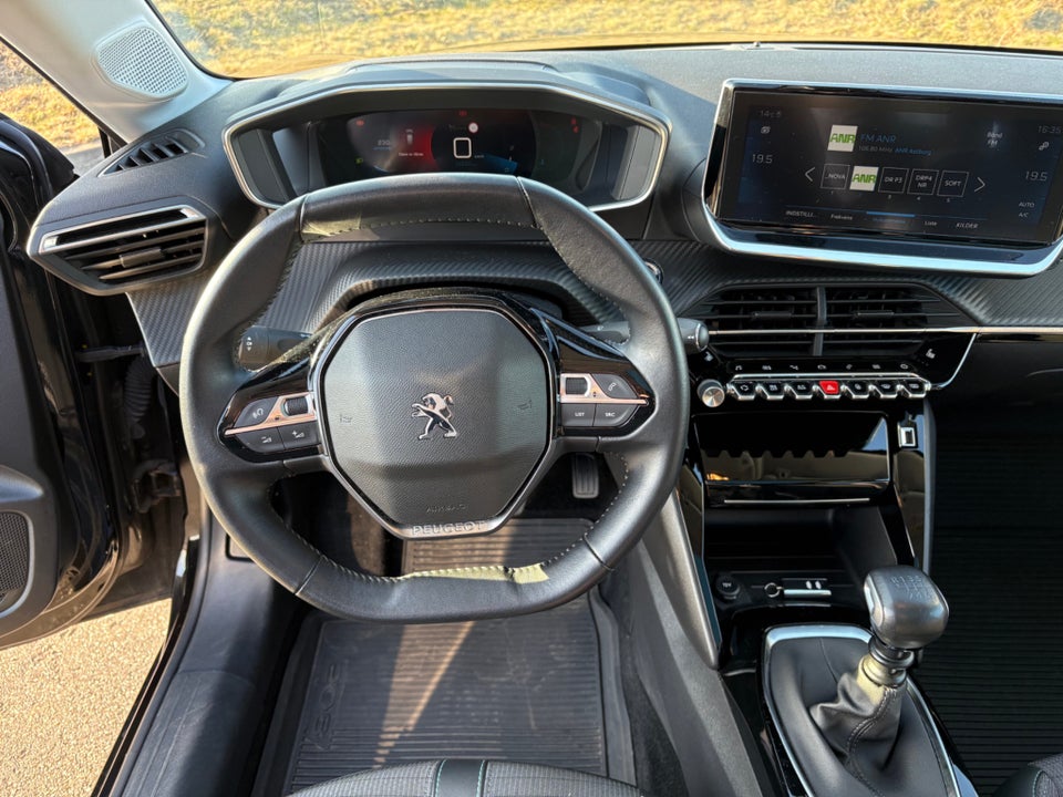 Peugeot 208 1,2 PureTech 100 Allure+ 5d