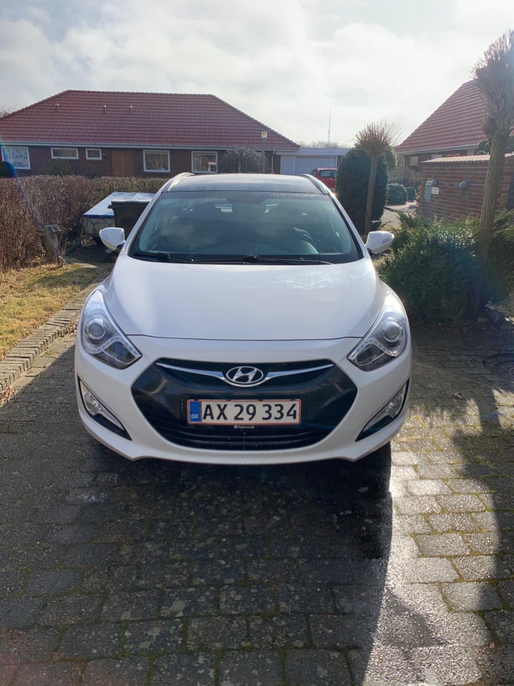 Hyundai i40 1,7 CRDi 115 Comfort Go! CW 5d