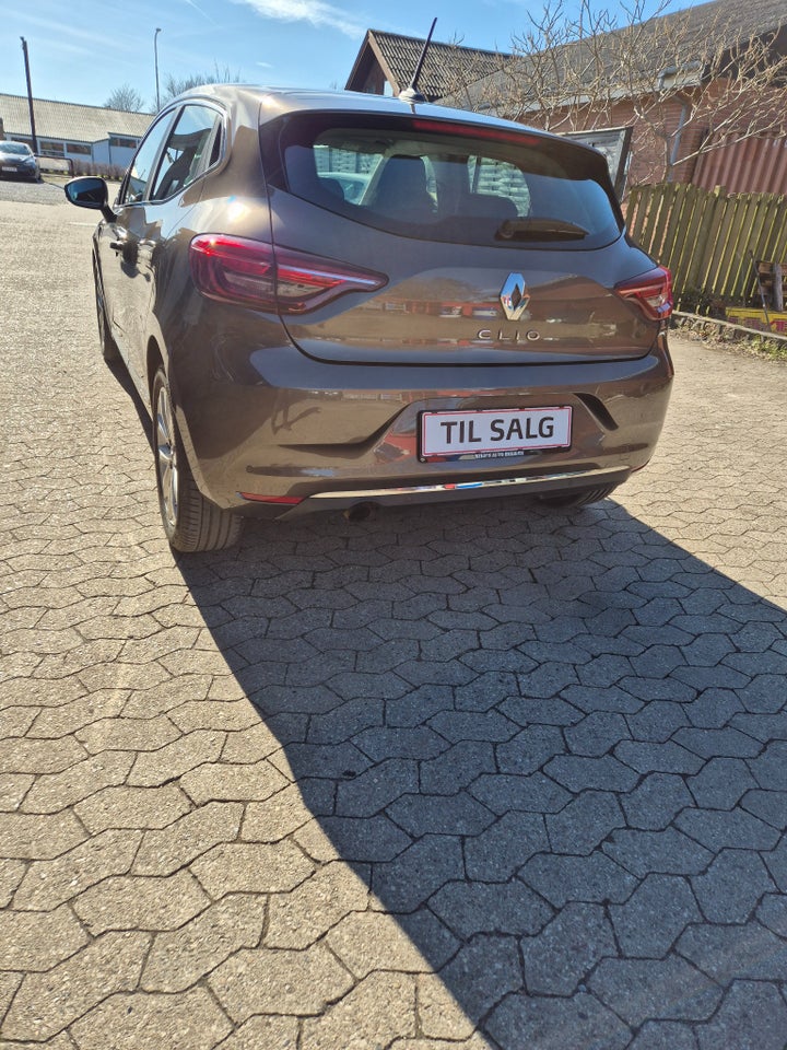 Renault Clio V 1,0 TCe 100 Intens 5d