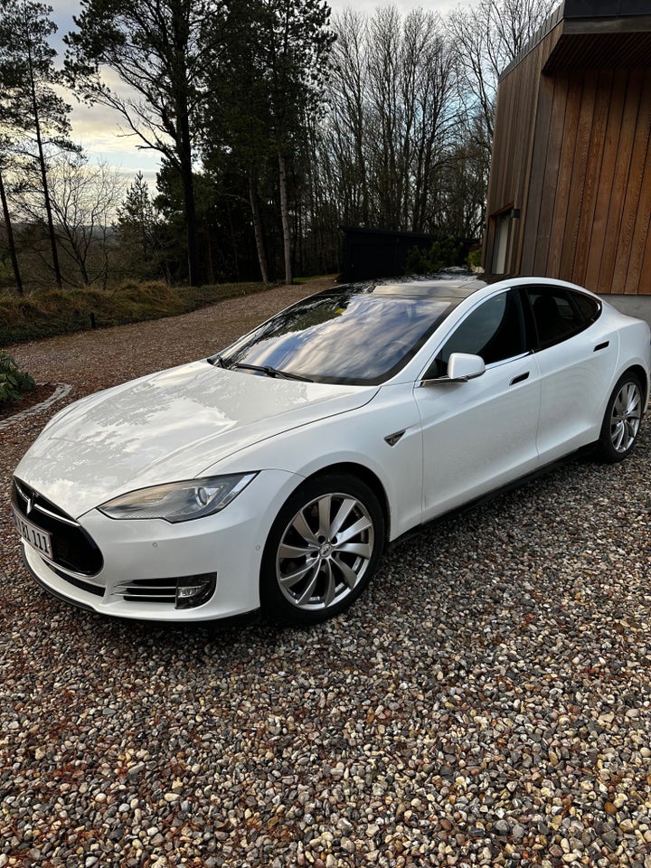 Tesla Model S 70D 5d