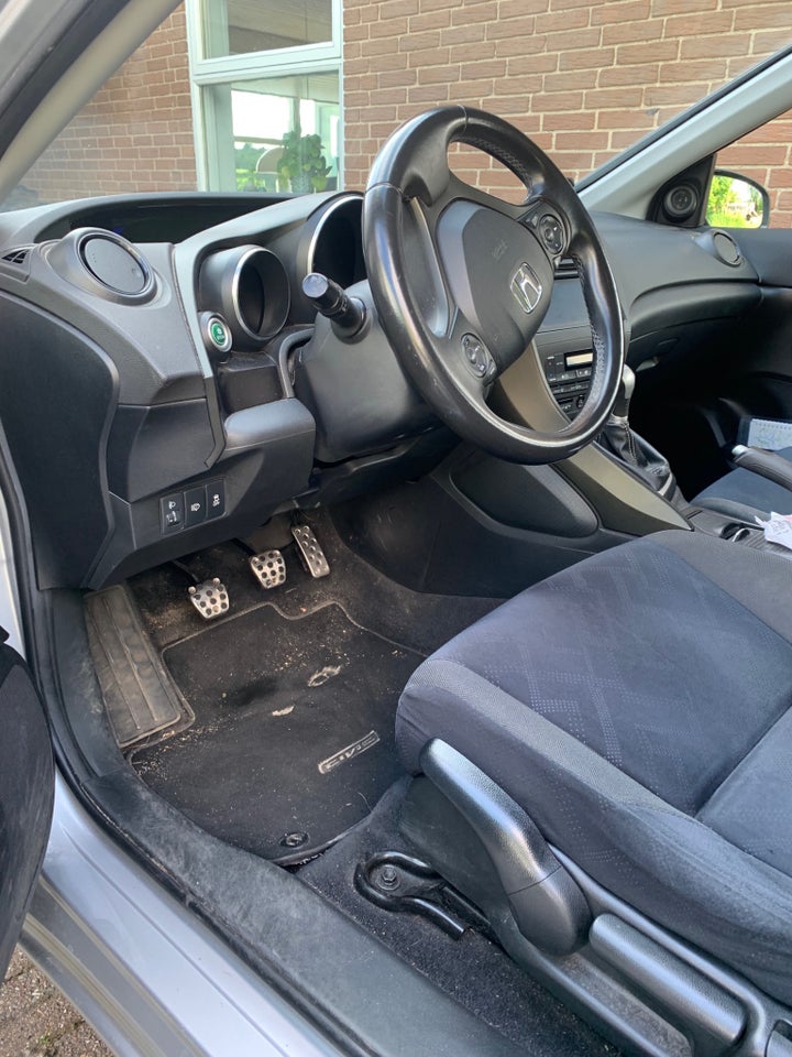 Honda Civic 1,6 i-DTEC Sport 5d