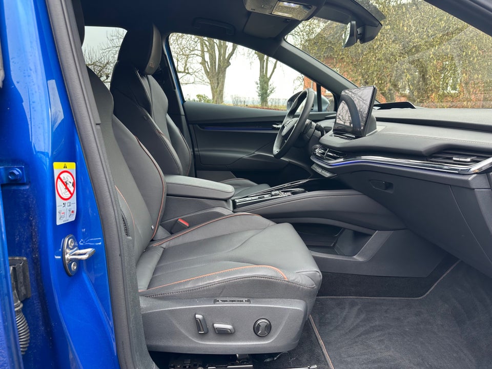 Skoda Enyaq 85x iV Laurin & Klement 5d