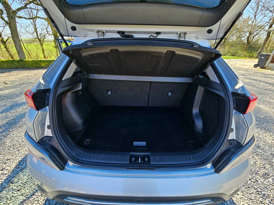 Hyundai Kona 64 EV Advanced Premium 5d