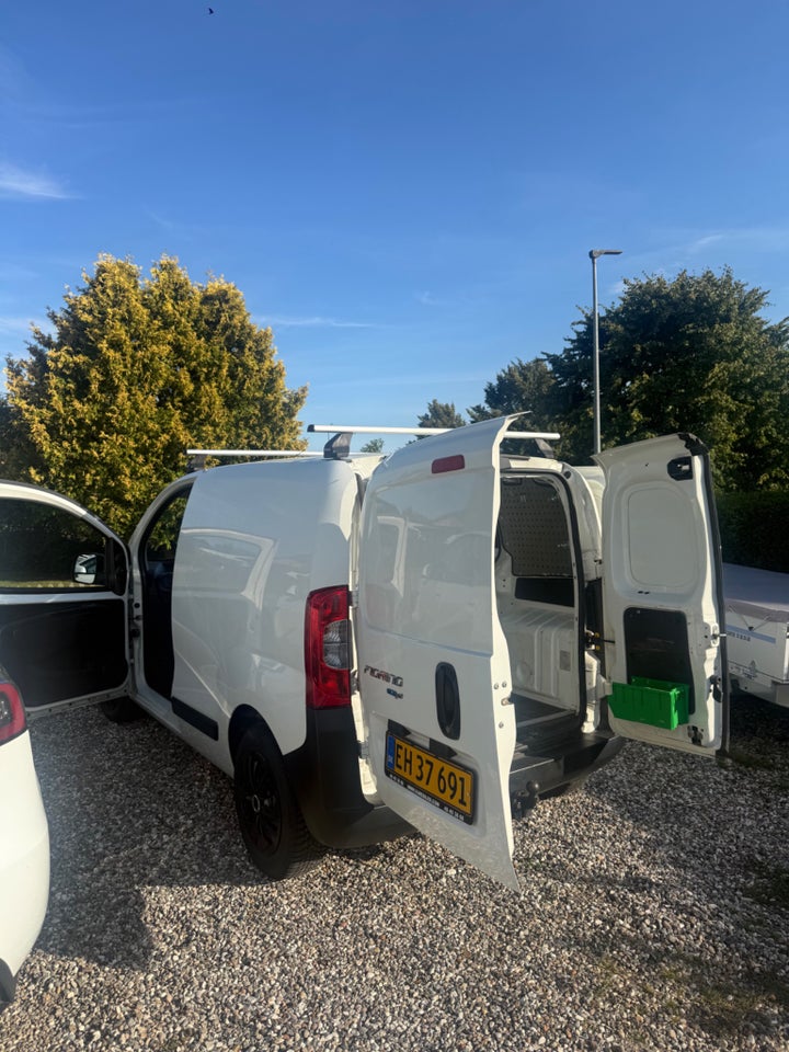 Fiat Fiorino 1,3 MJT 80 Professional Van 5d