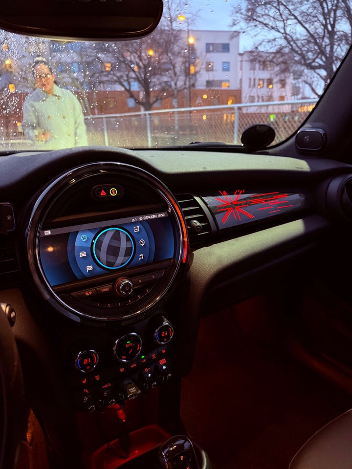 MINI Cooper SE Trim XL 3d