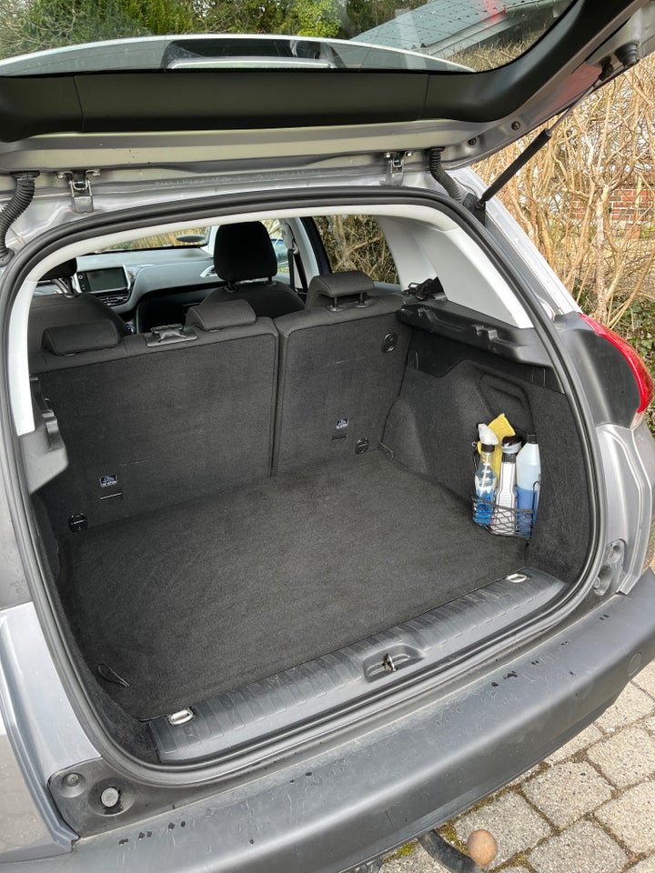 Peugeot 2008 1,2 e-VTi 82 Plus ESG 5d