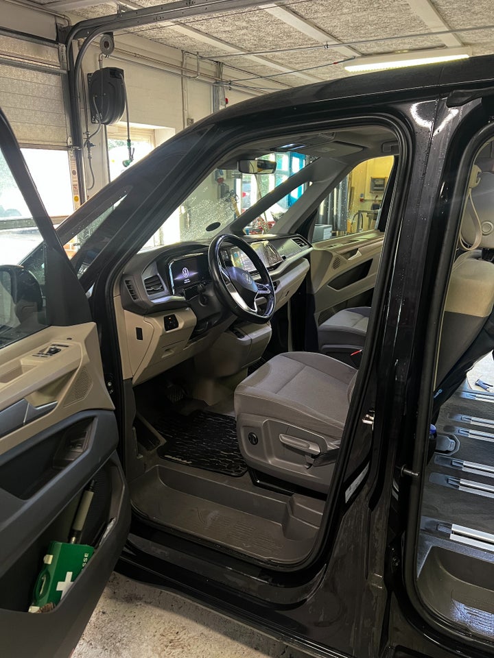 VW Multivan 1,4 eHybrid Style DSG kort