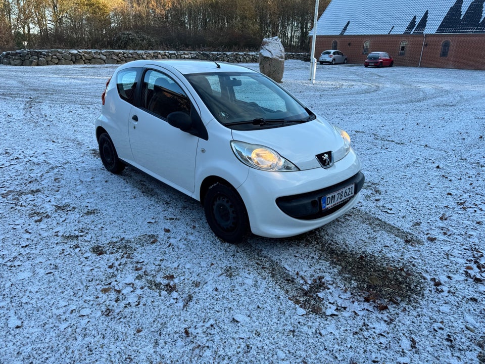 Peugeot 107 1,0 Urban 3d