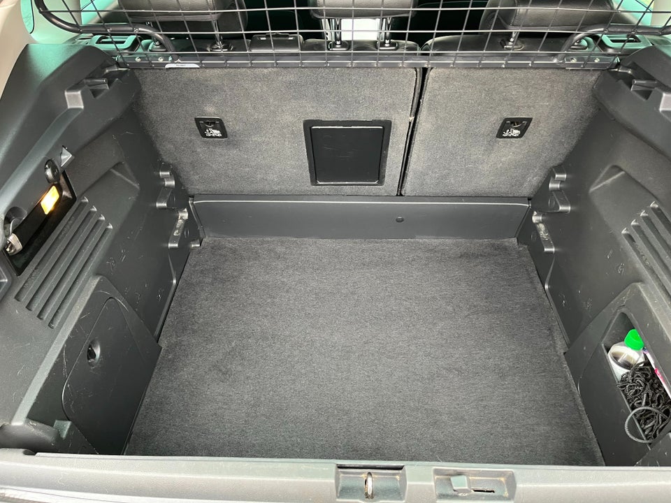 Peugeot 3008 1,6 HDi 112 Premium+ 5d