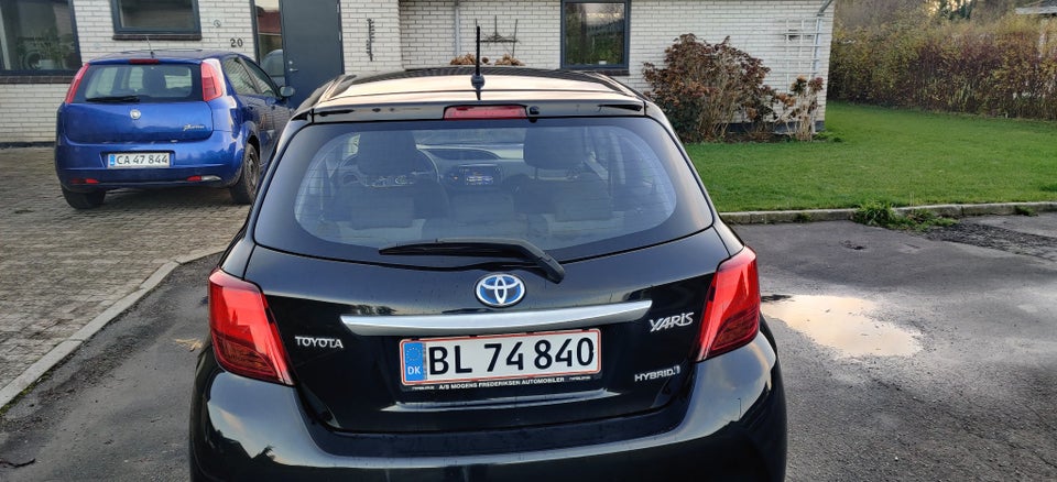 Toyota Yaris 1,5 Hybrid H2 Touch e-CVT 5d