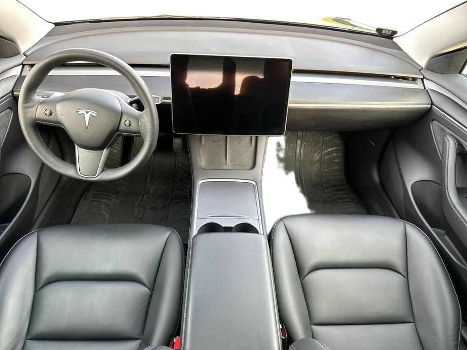 Tesla Model 3 Long Range AWD 4d