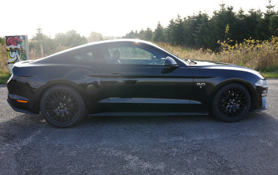 Ford Mustang 5,0 V8 GT Fastback aut. 2d