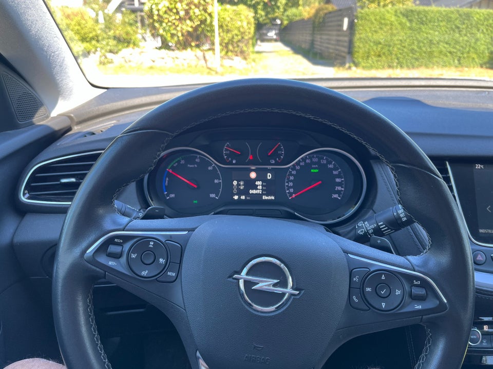 Opel Grandland X 1,6 Hybrid Cosmo Prestige aut. 5d